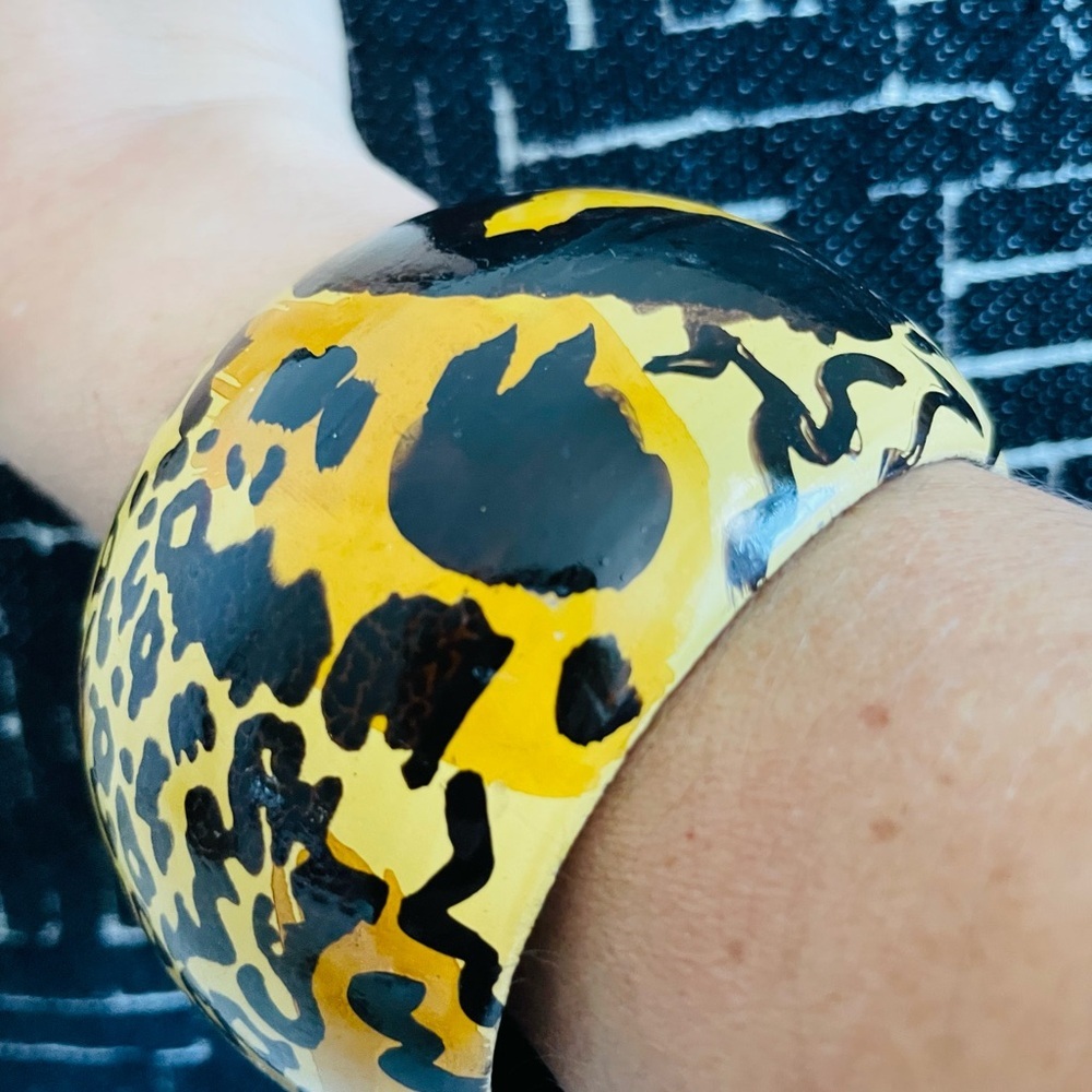 Leopard Print Yellow Bangle Bracelet - Picture 6 of 11